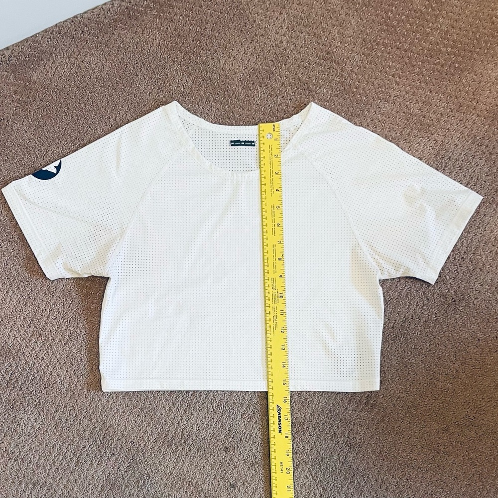 Oiselle White Mesh Crop Top, Size 8